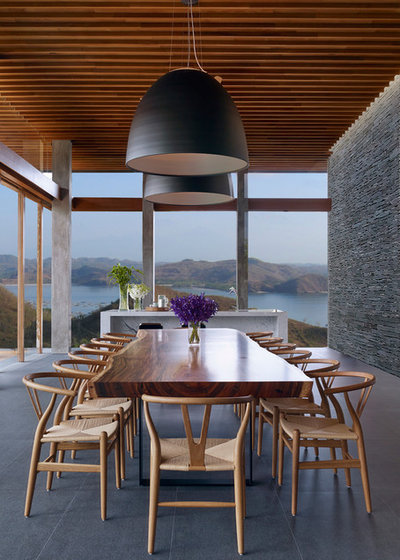 Dining Room by Greg Shand Architects