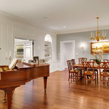 Grand Piano in Rooms