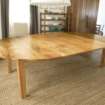 Spalted Tiger Maple Table with 5 Center Leaves