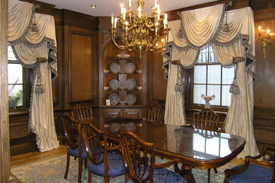 This is an example of a classic dining room in Sussex.