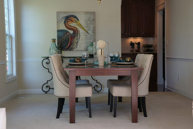 Transitional dining room photo in Columbus