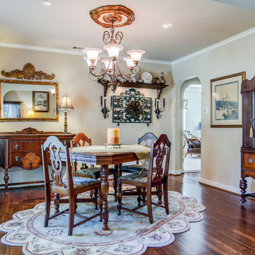 Staging in Lakewood