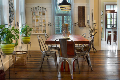 Dining room - farmhouse dining room idea in Atlanta