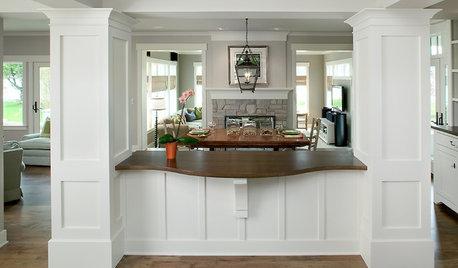 Houzz Tour: Cozy Elegance by the Lake