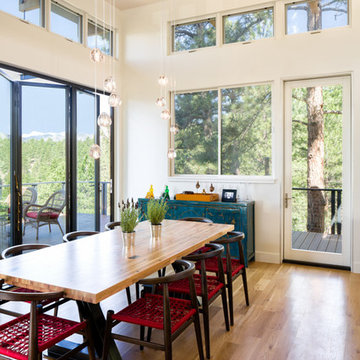 Sunshine Canyon Home