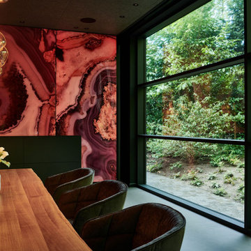 Tecnografica Panels within a Spacious Living/Dining Room (Christian Schuster)