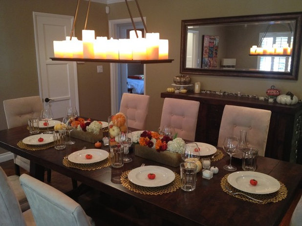 Traditional Dining Room Thanksgiving Tablescape