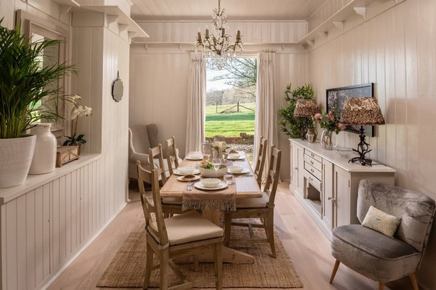 Country Dining Room by Unique Homestays