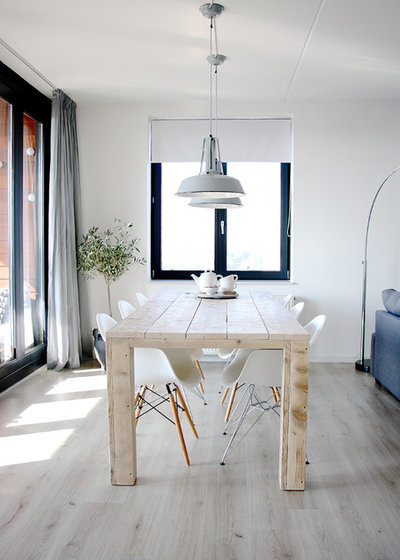 Scandinavian Dining Room by Holly Marder