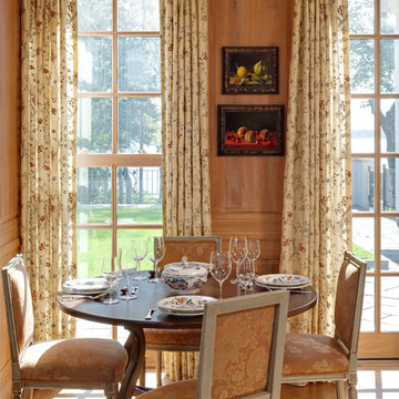 The Lake House - Dining Room