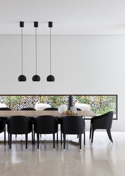 Modern Dining Room by Rob Mills Architecture & Interiors