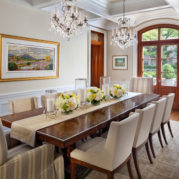 Traditional Dining Room