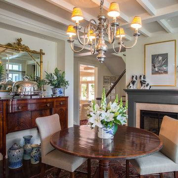 Traditional Dining Room