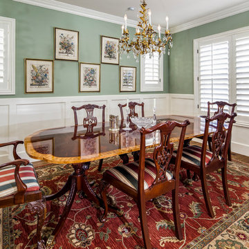 Traditional Dining Room