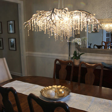traditional elegant dining room