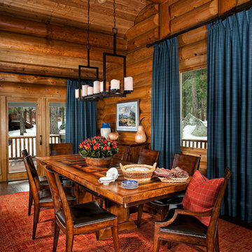 Traditional Log Cabin
