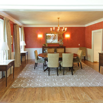 Traditional / Transitional Dining Room