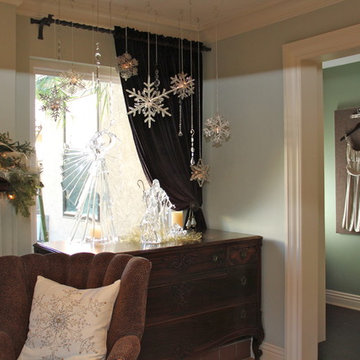 Transitional Dining Room