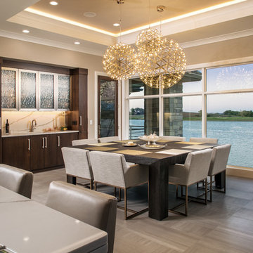 Upscale Transitional