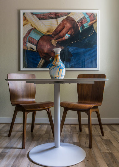 Beach Style Dining Room by Sun Soul Style Interiors
