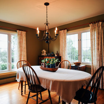 Vermont-Traditional-Dining Room