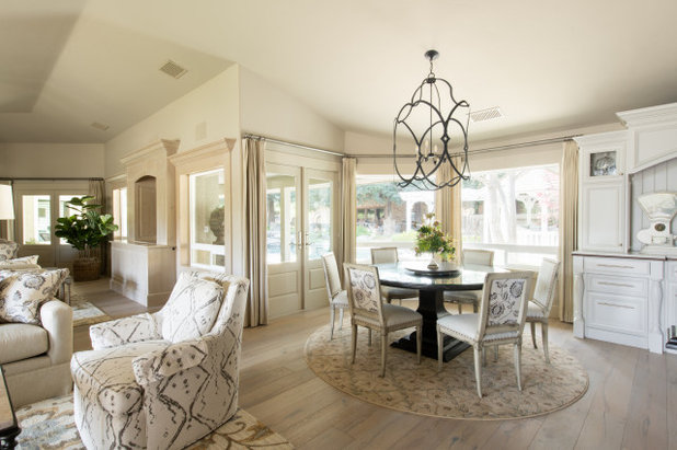 Dining Room by Wendy Glaister Interiors