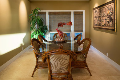 Example of a dining room design in Hawaii