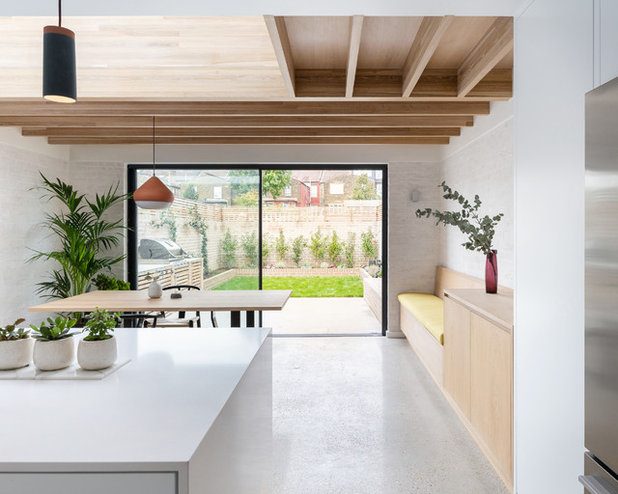 Contemporary Dining Room by neighbourhood studio