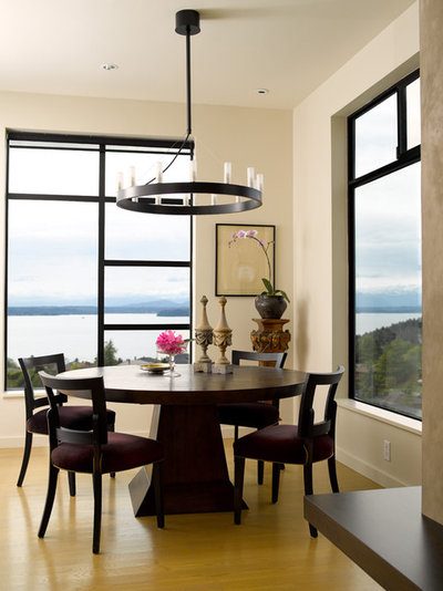 Contemporary Dining Room by Gregory Carmichael
