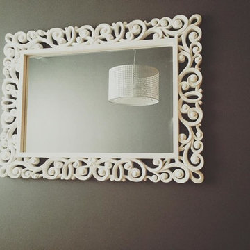 White Lacquer Mirror