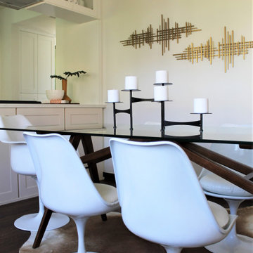 White Saarinen Dining Chairs in Mid Century Style Los Angeles Dining Room