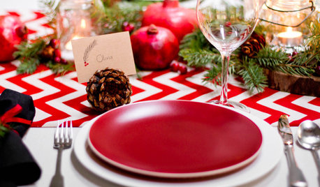 Spectacular Dining Table Settings to Bring In the Festivities