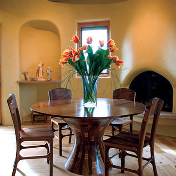 Wright Inspired Family Home