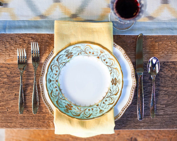 American Traditional Dining Room by Loom Decor