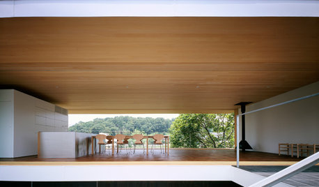 Breezes and the Beauty of Nature Fill a Serene Japanese Home