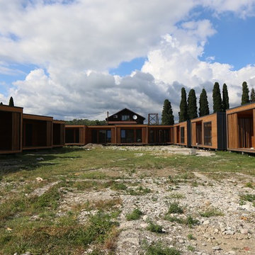 Гостинничный комплекс минидомов в Абхазии
