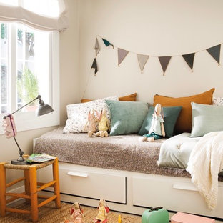 Diseño de dormitorio infantil de 4 a 10 años, marinero, pequeño, con paredes beige