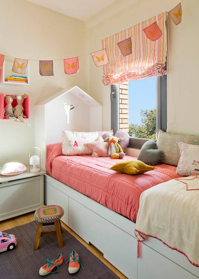 Contemporáneo Dormitorio infantil Una casita de cuento