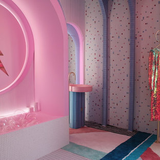 Ejemplo de dormitorio retro con paredes azules