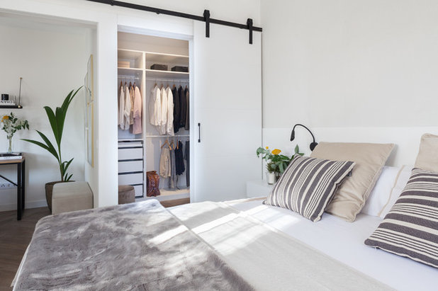 Scandinavian Bedroom by Slow & Chic - Interiorismo