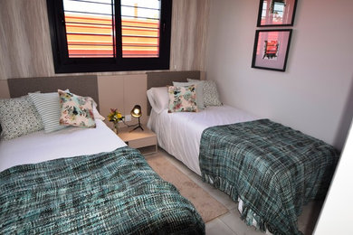 Photo of a contemporary bedroom in Alicante-Costa Blanca.