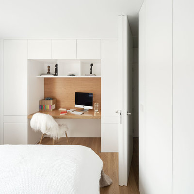 Moderno Dormitorio by David Olmos Arquitectos