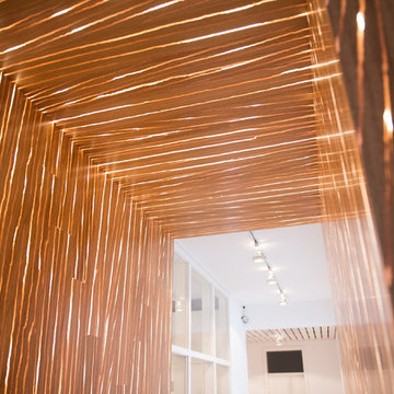 Eingangsbereich mit Wandpaneelen aus miracle-wood®