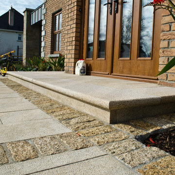 Contemporary Landscape Design - Granite Entrance Step