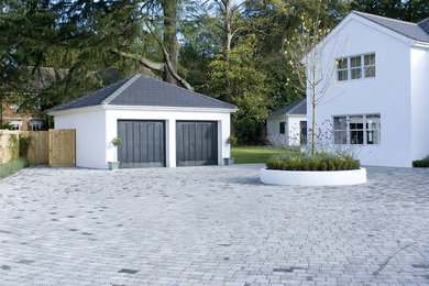 Photo of a large modern entrance in Surrey.