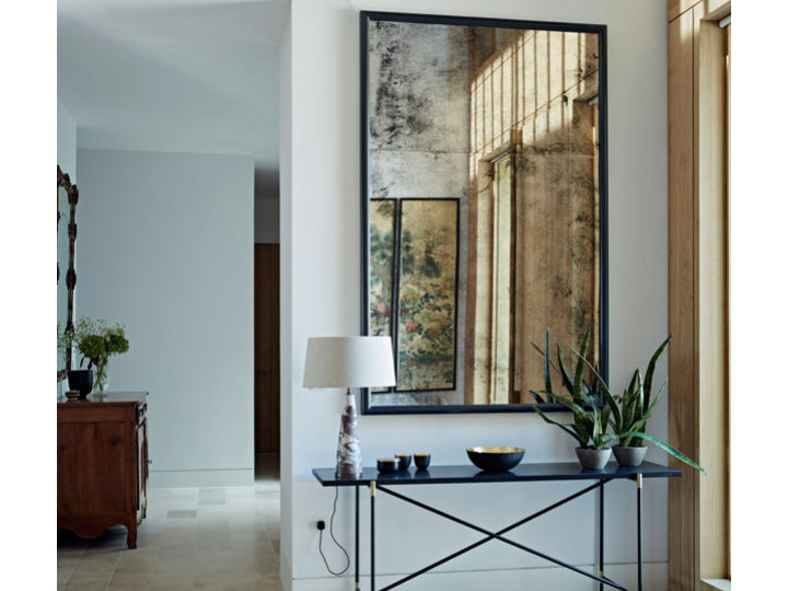 Mudroom - Contemporary Entry