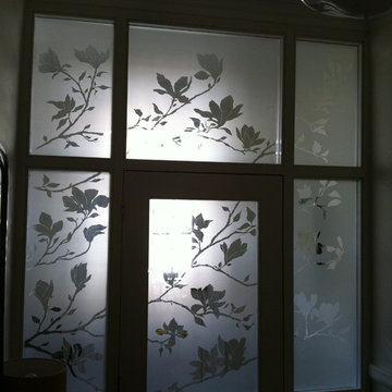 Etched windows for inner hall glazing