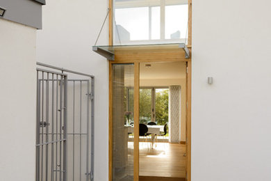Design ideas for a modern entrance in Oxfordshire.