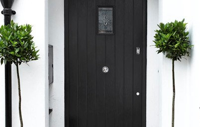 10 Bold Black Front Doors