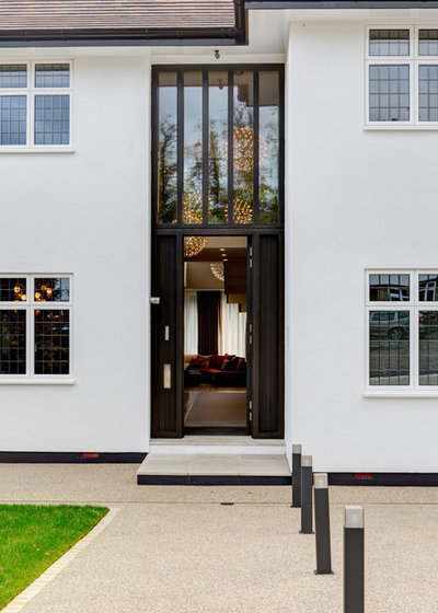 Transitional Entrance by Tollgard Design Group
